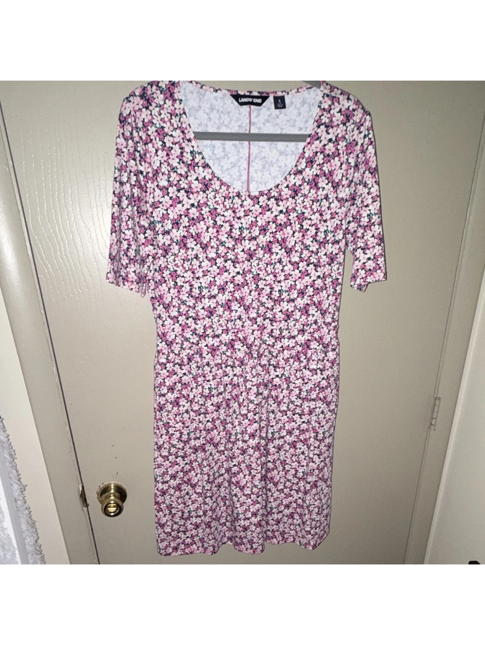 Lands' End Floral Scoop Neck Top in Pink and White